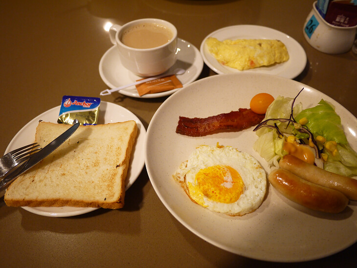 ホテル ロイヤル＠クイーンズの朝食画像